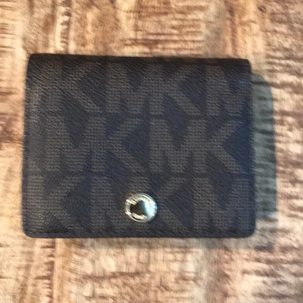 Michael Kors wallet